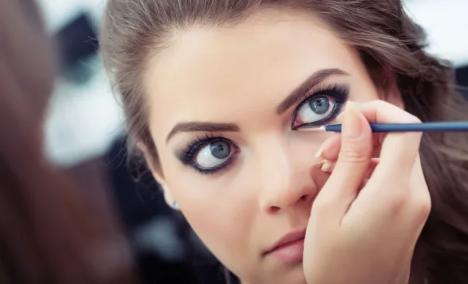 4 Make-Up Tipps für ein perfektes Date